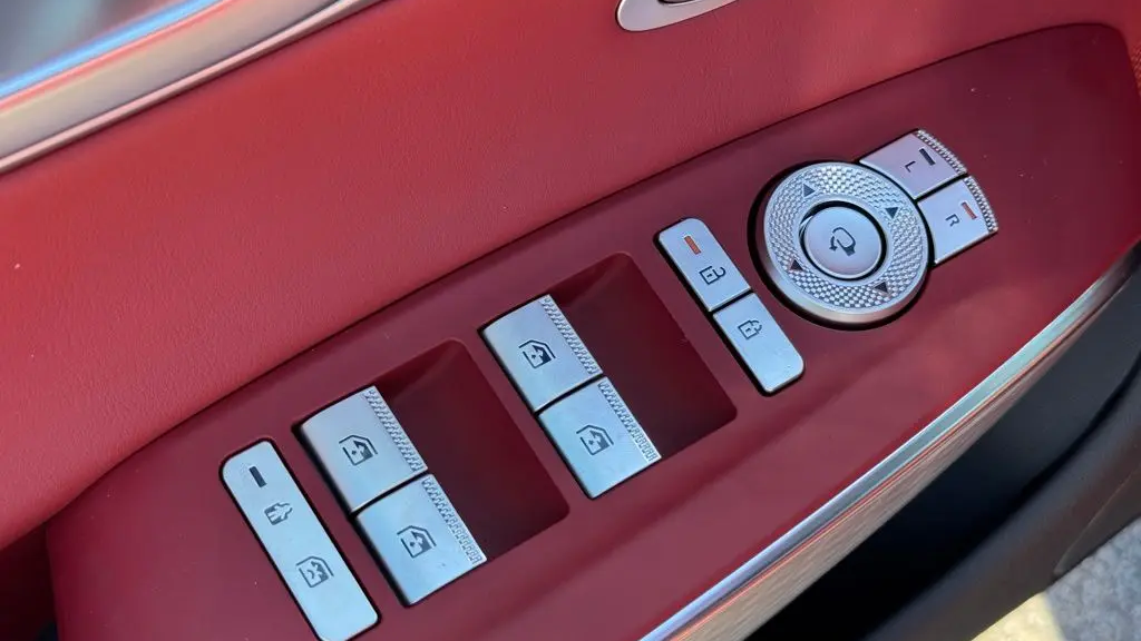 2026 Genesis GV70 2.5T Sport Prestige