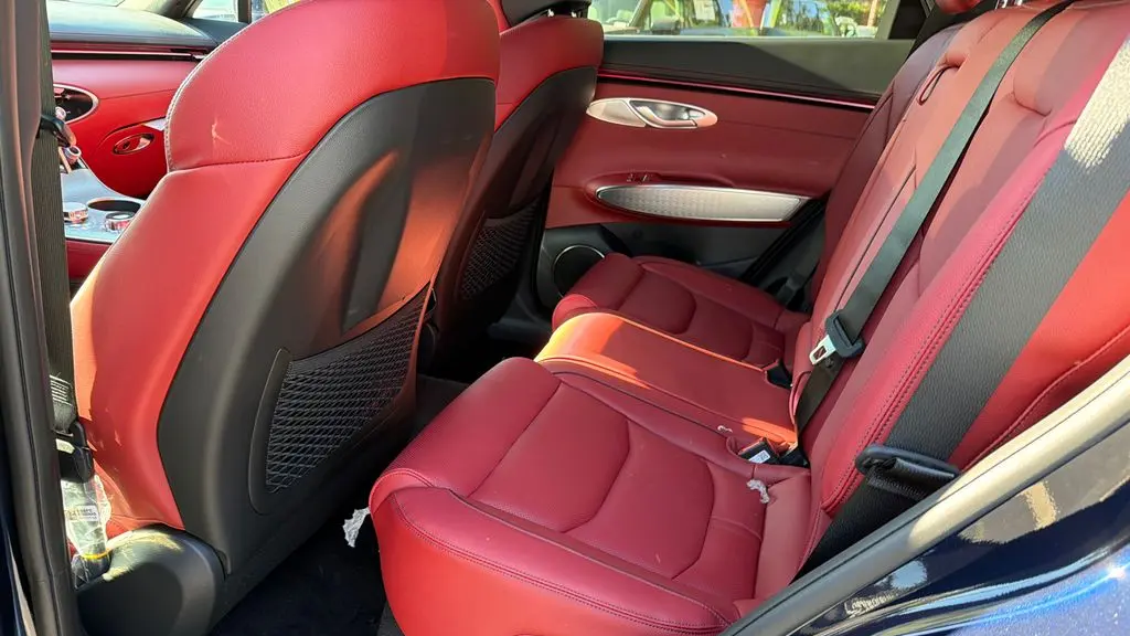 2026 Genesis GV70 2.5T Sport Prestige