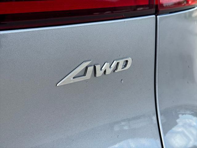 2026 Genesis Gv70 - $63,252