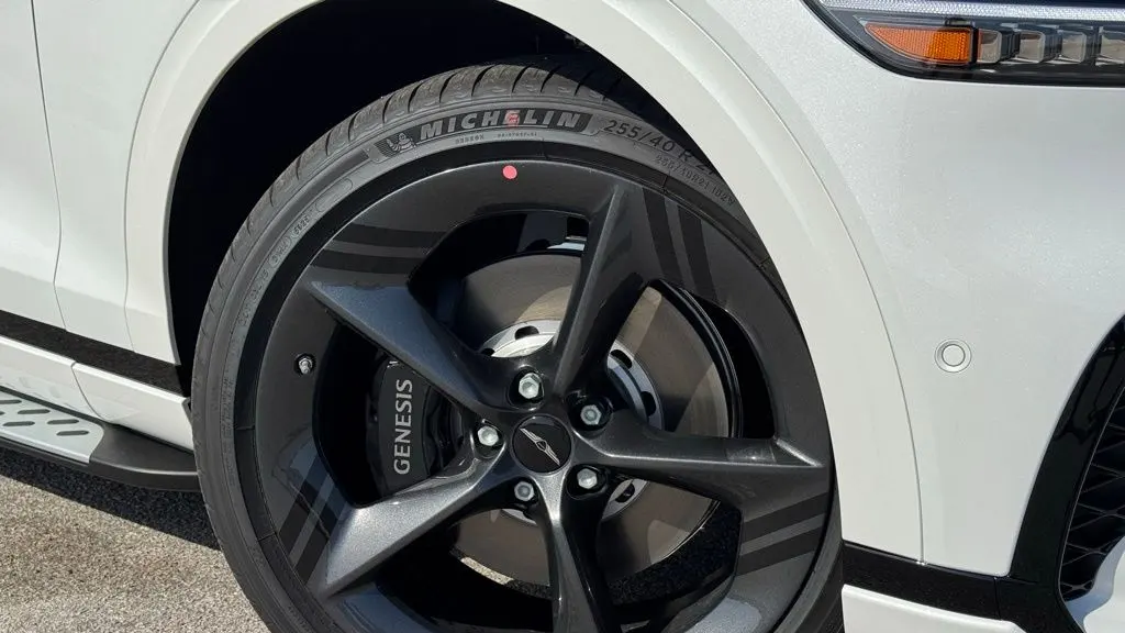 2026 Genesis GV70 2.5T Sport Prestige