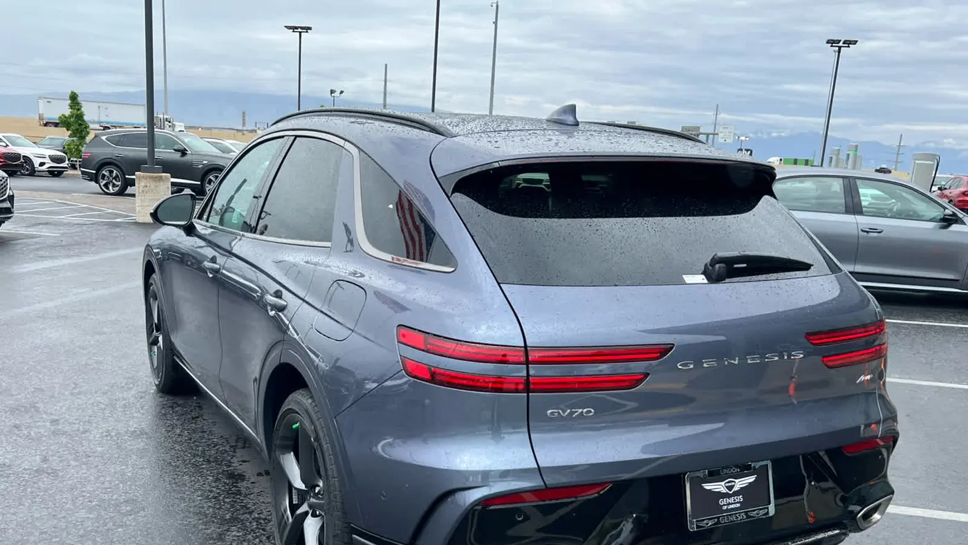 2026 Genesis GV70 2.5T Sport Prestige