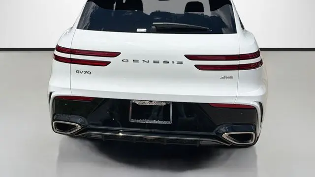 2026 Genesis GV70 2.5T Sport Prestige