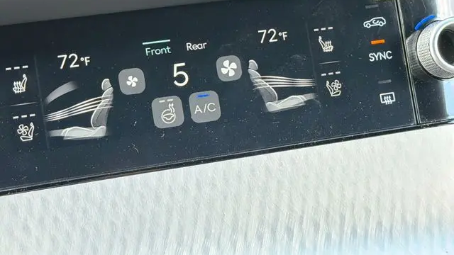 2026 Genesis GV70 2.5T Sport Prestige