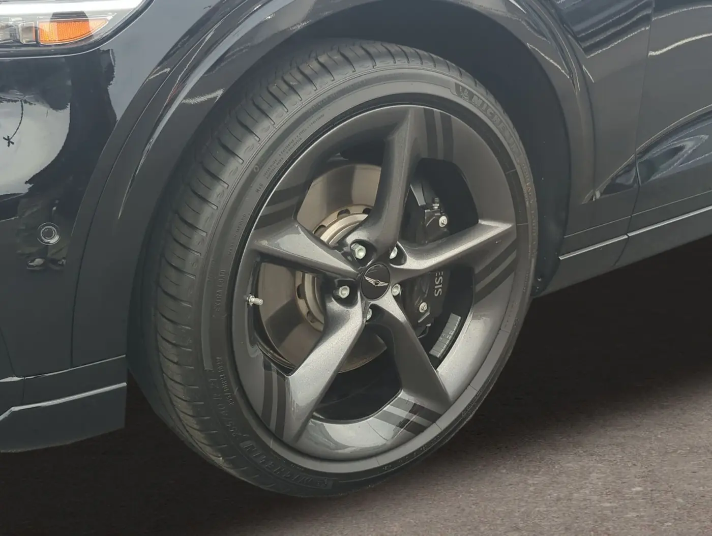 2026 Genesis Gv70 - $53,495