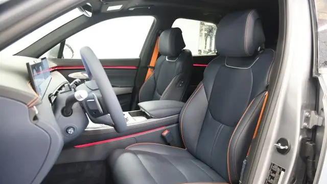 2026 Genesis GV70 2.5T Sport Prestige