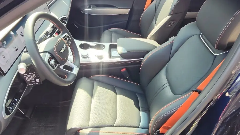 2026 Genesis GV70 2.5T Sport Prestige