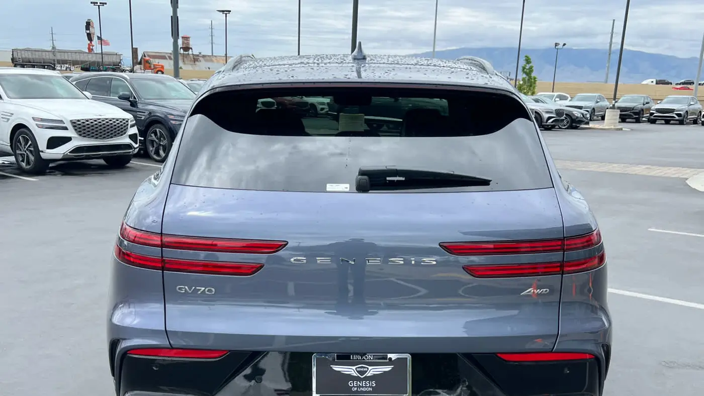 2026 Genesis GV70 2.5T Sport Prestige