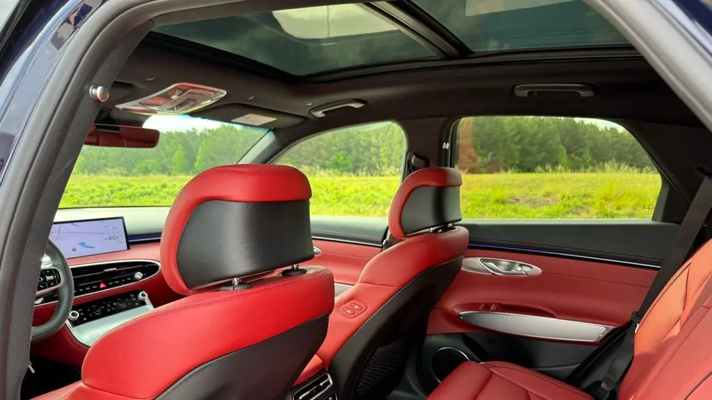 2026 Genesis GV70 2.5T Sport Prestige