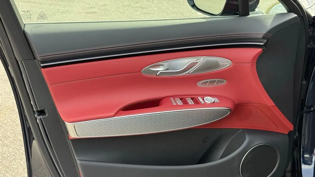 2026 Genesis GV70 2.5T Sport Prestige