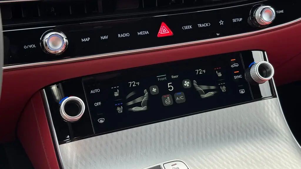 2026 Genesis GV70 2.5T Sport Prestige