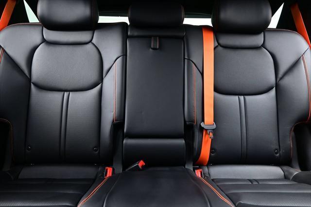 2026 Genesis Gv70 - $53,390