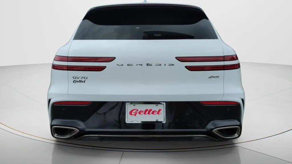 2026 Genesis GV70 2.5T Sport Prestige