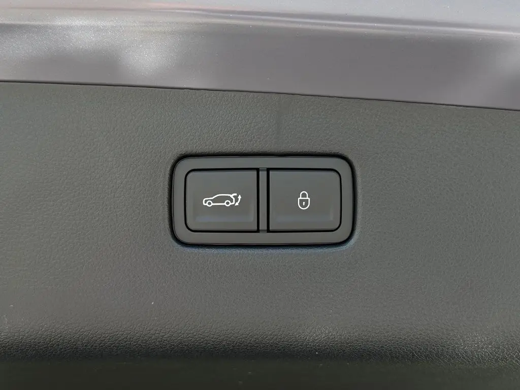 2026 Genesis Gv70 - $58,778