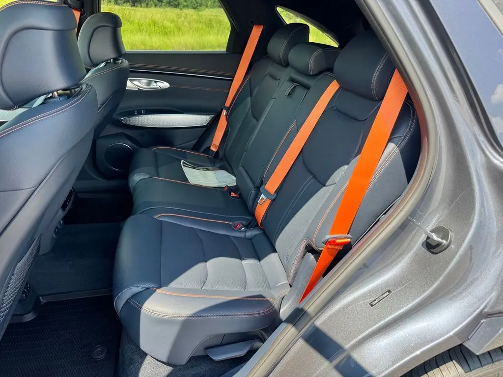 2026 Genesis Gv70 - $58,778