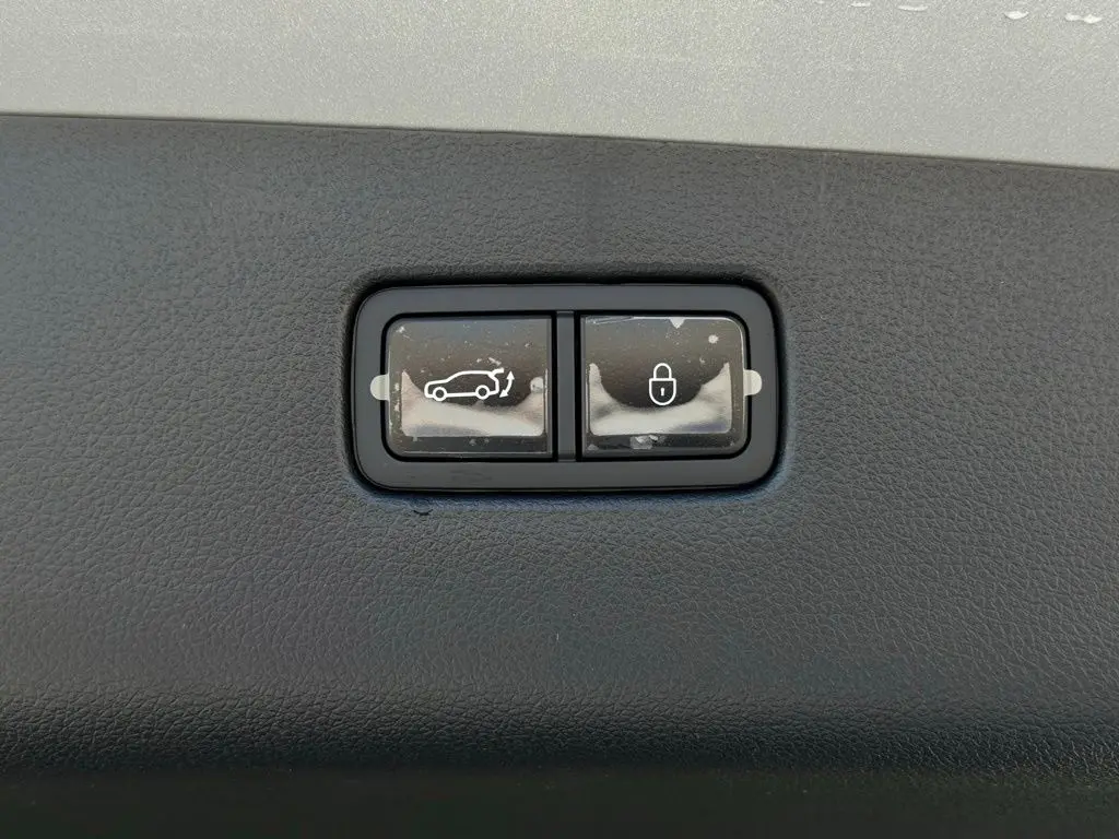 2026 Genesis Gv70 - $58,919