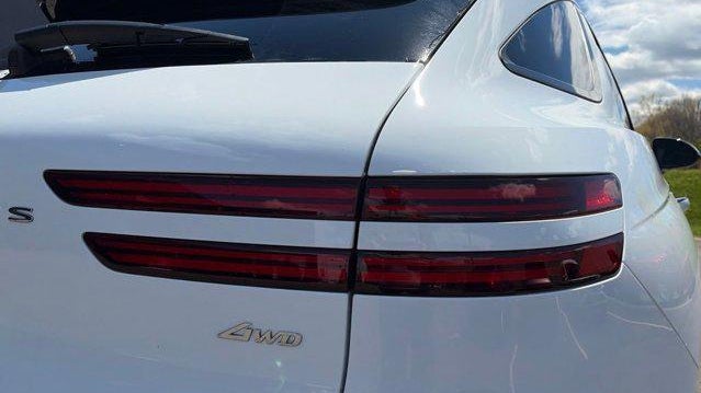 2026 Genesis GV70 2.5T Sport Prestige