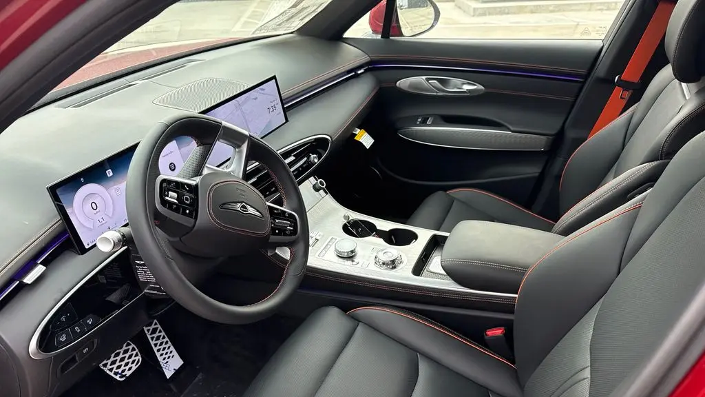 2026 Genesis GV70 2.5T Sport Prestige