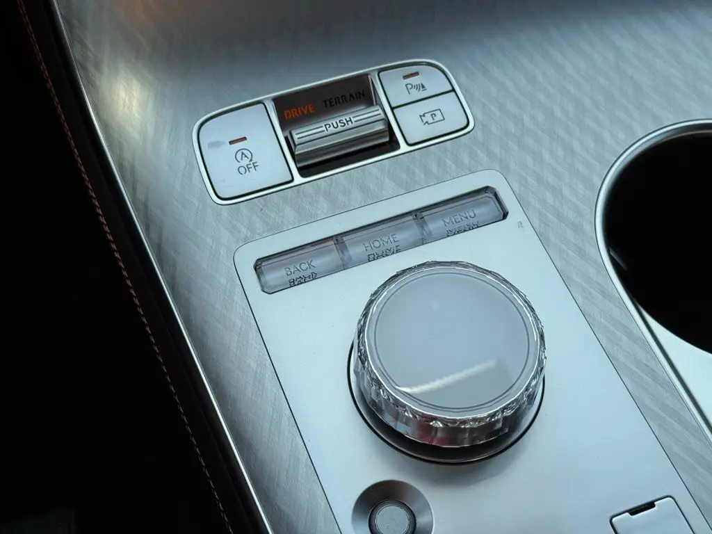 2026 Genesis Gv70 - $54,176