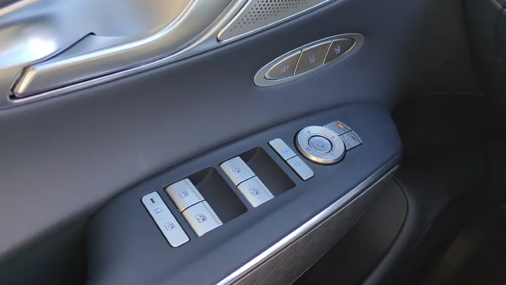 2026 Genesis Gv70 - $52,899