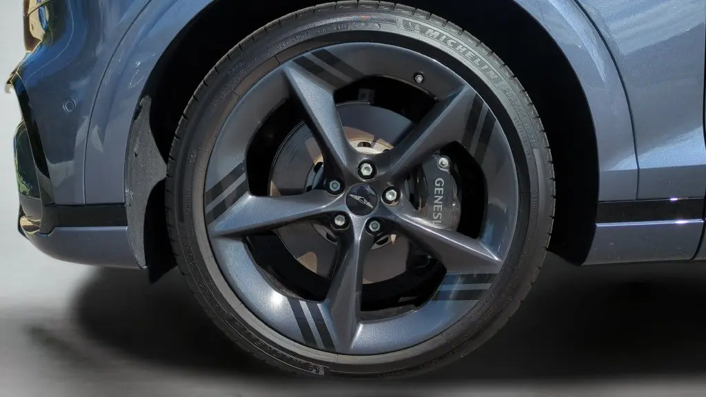 2026 Genesis Gv70 - $52,899