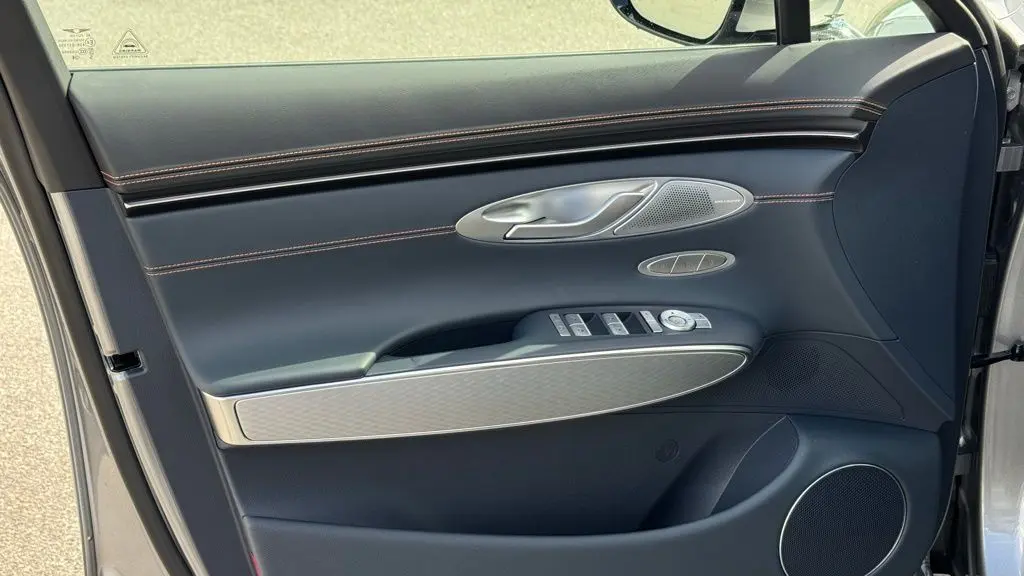 2026 Genesis GV70 2.5T Sport Prestige