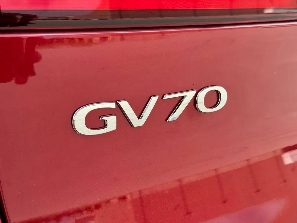2026 Genesis Gv70 - $58,419