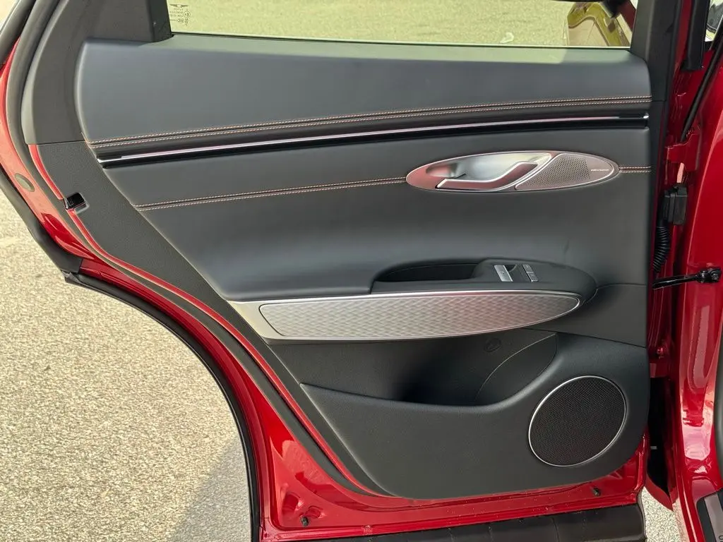 2026 Genesis Gv70 - $58,419