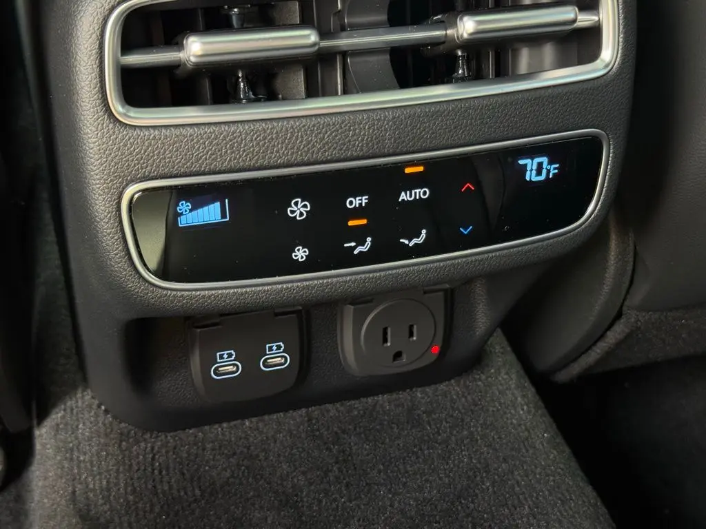 2026 Genesis Gv70 - $58,419