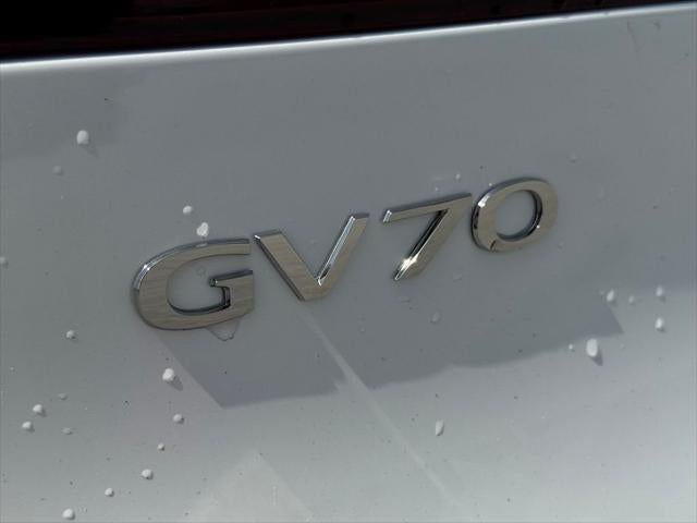 2026 Genesis Gv70 - $61,862