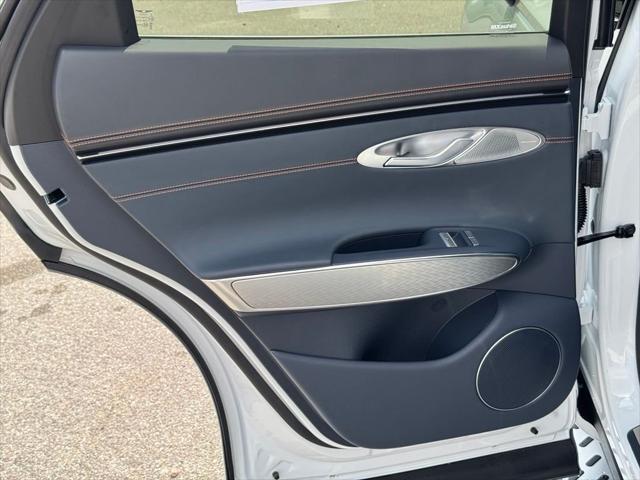 2026 Genesis Gv70 - $61,862