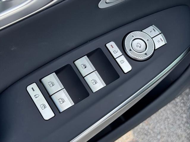 2026 Genesis Gv70 - $61,862