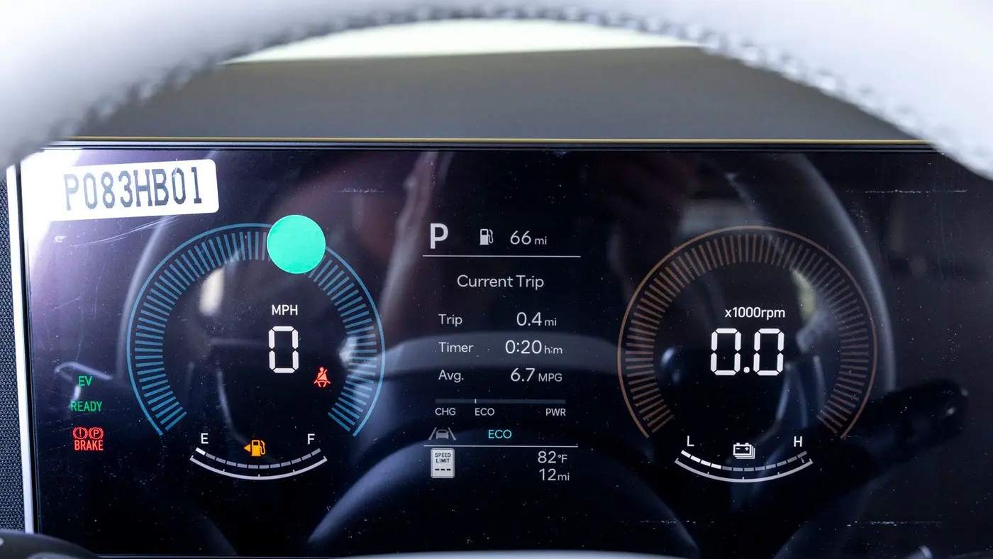 2026 Hyundai SANTA FE Hybrid SE