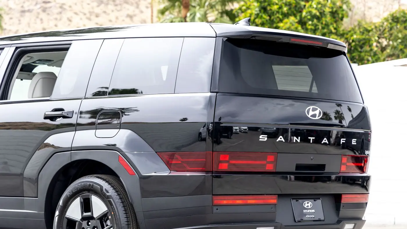2026 Hyundai SANTA FE Hybrid SE