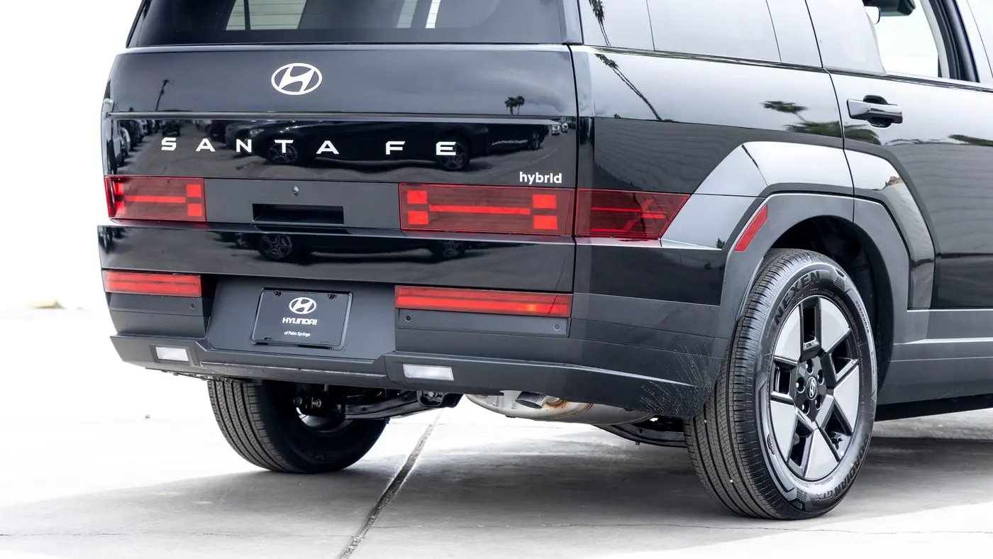 2026 Hyundai SANTA FE Hybrid SE