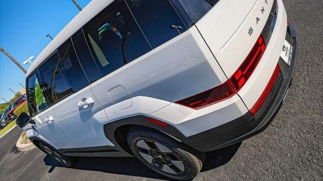 2026 Hyundai SANTA FE Hybrid SE