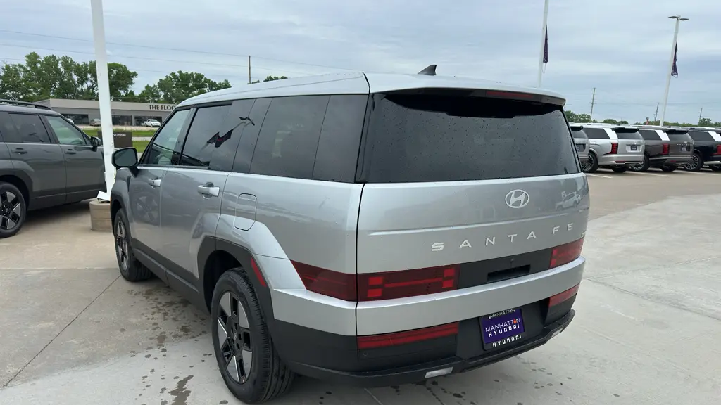 2026 Hyundai SANTA FE Hybrid SE