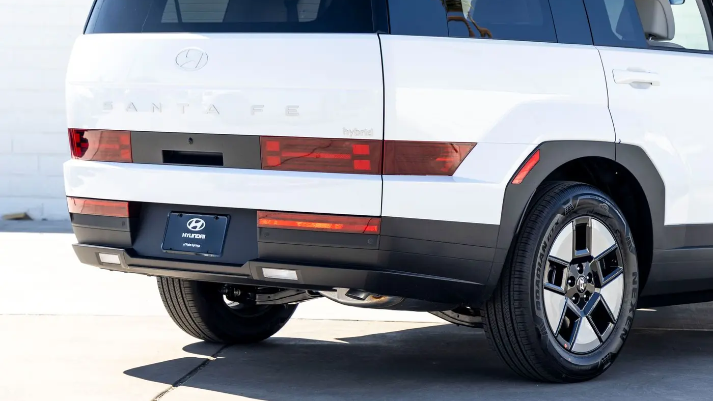 2026 Hyundai SANTA FE Hybrid SE