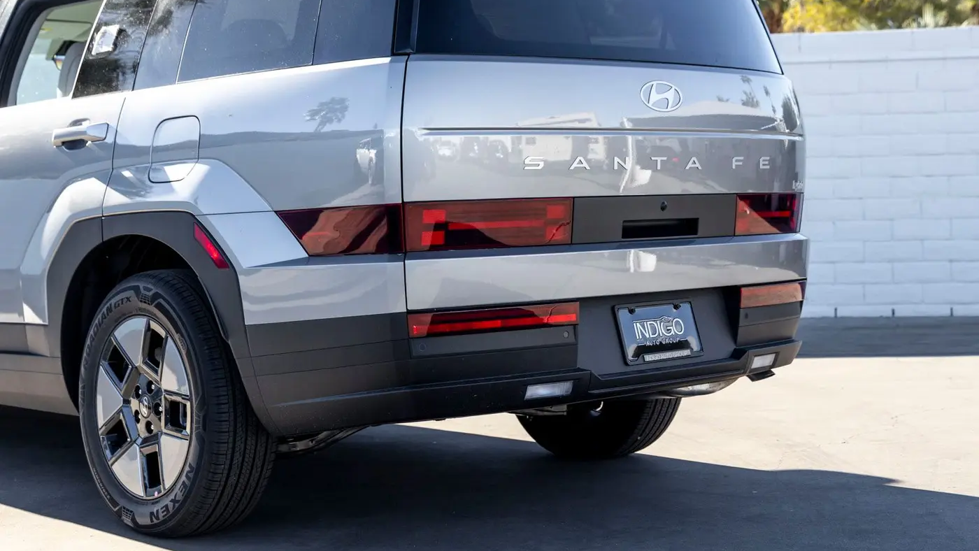 2026 Hyundai SANTA FE Hybrid SE