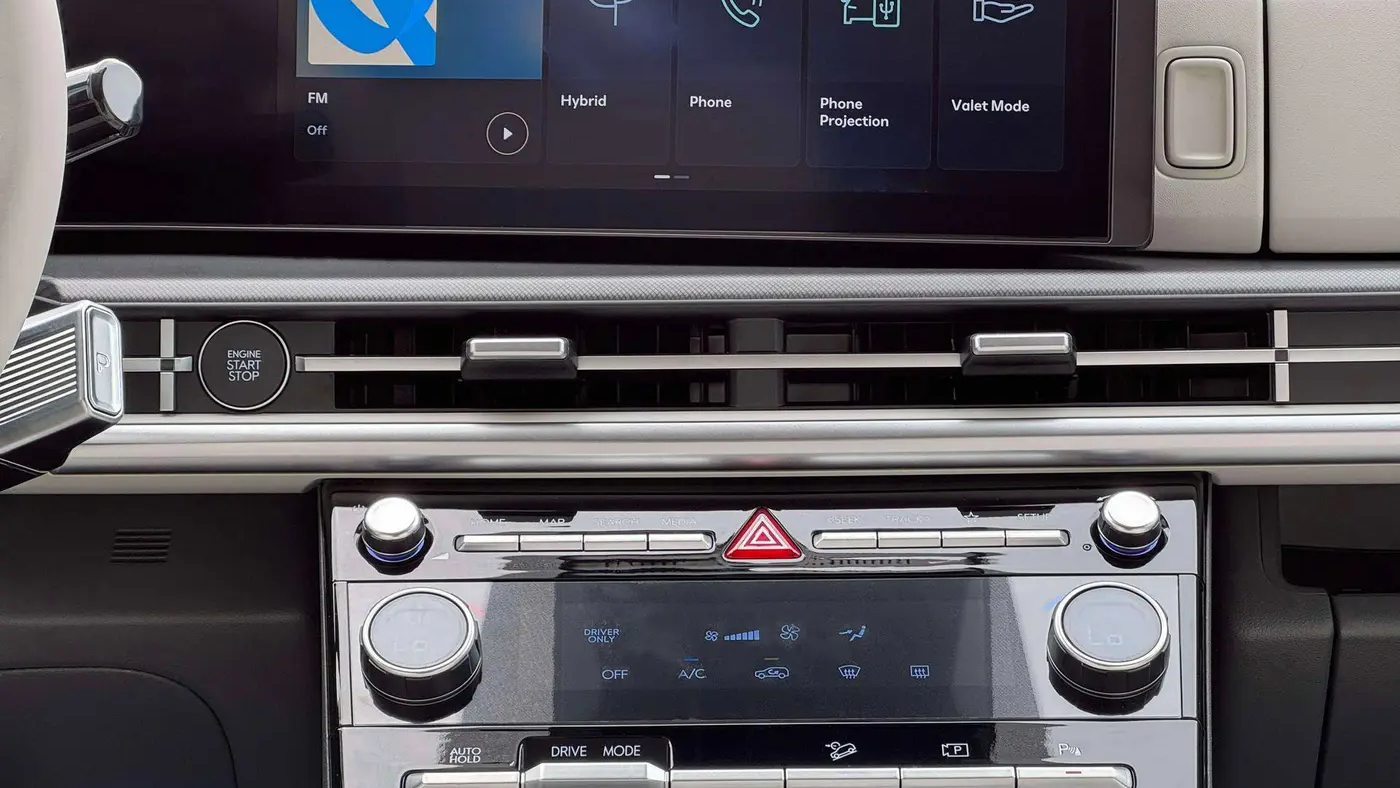 2026 Hyundai SANTA FE Hybrid SE