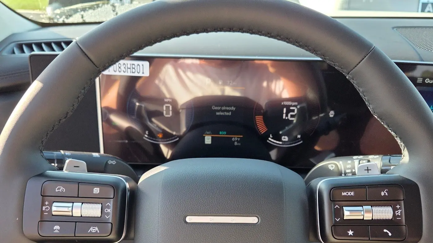 2026 Hyundai SANTA FE Hybrid SE