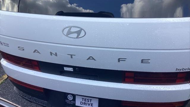 2026 Hyundai SANTA FE Hybrid SE