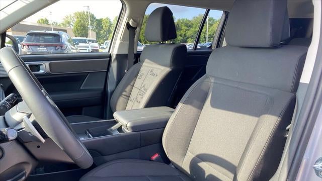 2025 Hyundai SANTA FE SE