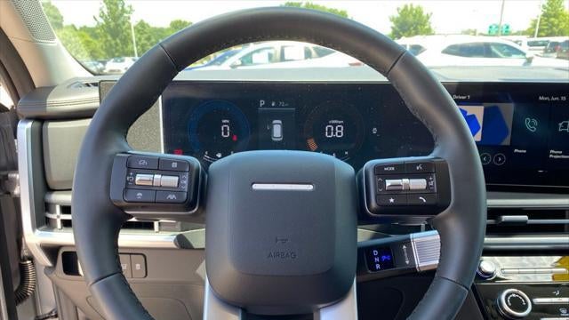 2025 Hyundai SANTA FE SE