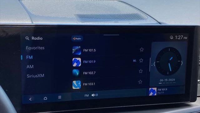 2025 Hyundai SANTA FE SE