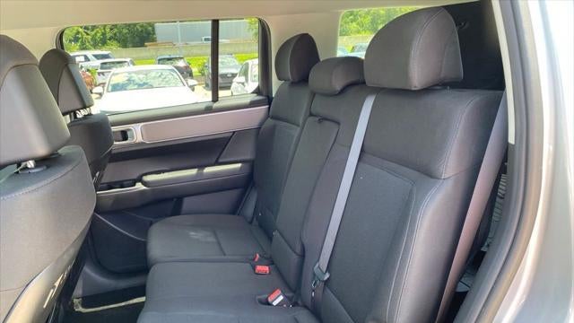 2025 Hyundai SANTA FE SE