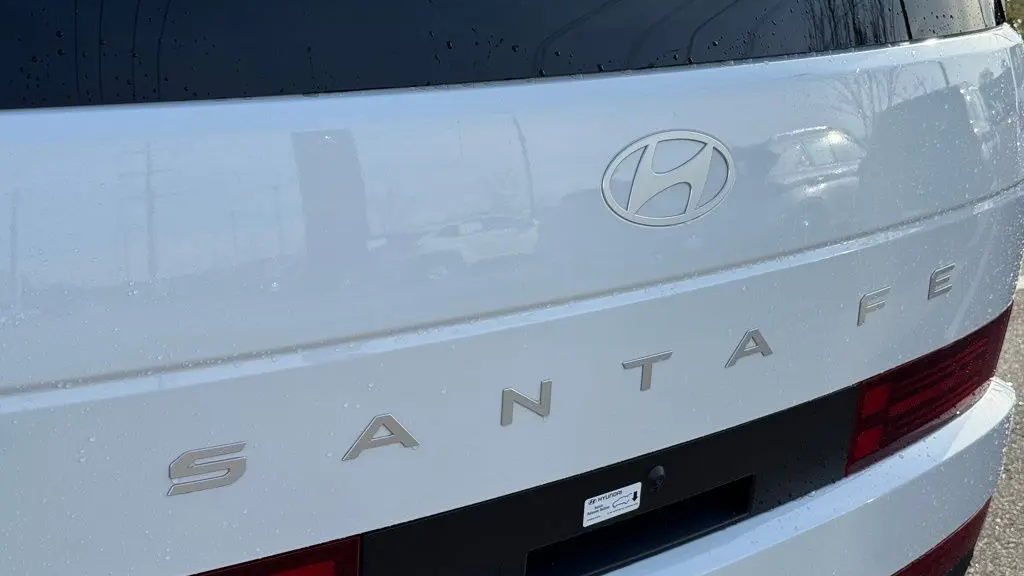 2026 Hyundai SANTA FE SE
