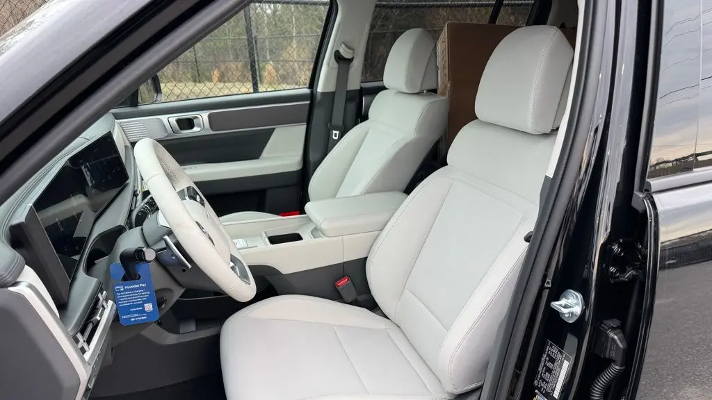 2026 Hyundai SANTA FE SE