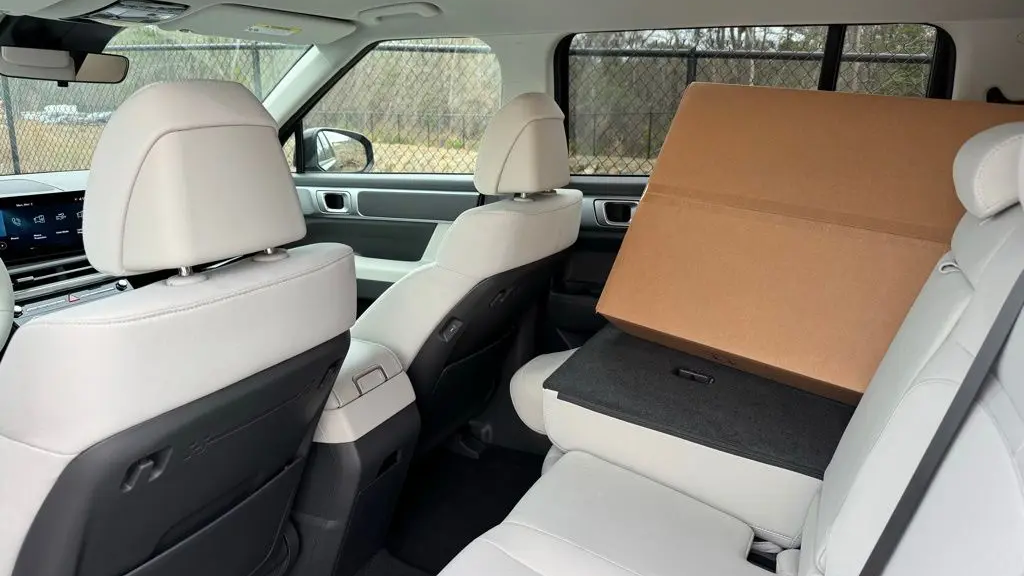 2026 Hyundai SANTA FE SE