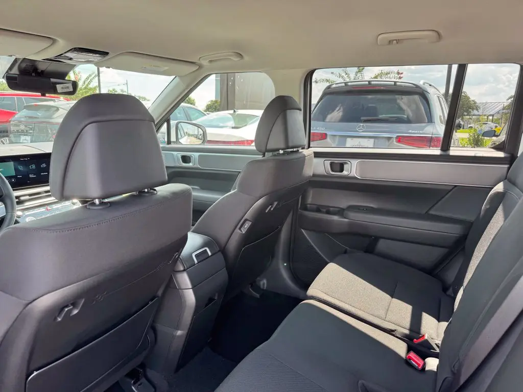 2027 Hyundai Santa Fe - $37,156