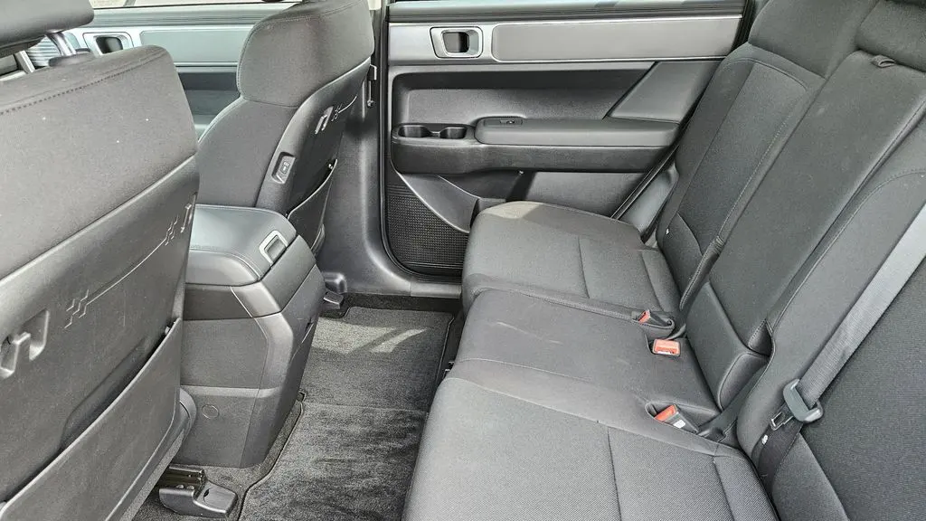 2024 Hyundai SANTA FE SE